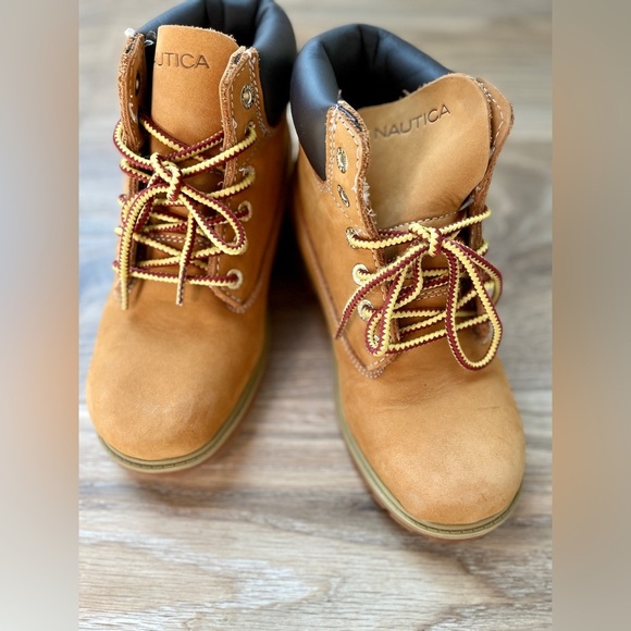 Nautica Kids Work Chukka Boot Youth Casual/Dress Bootie size 1 - Picture 1 of 5